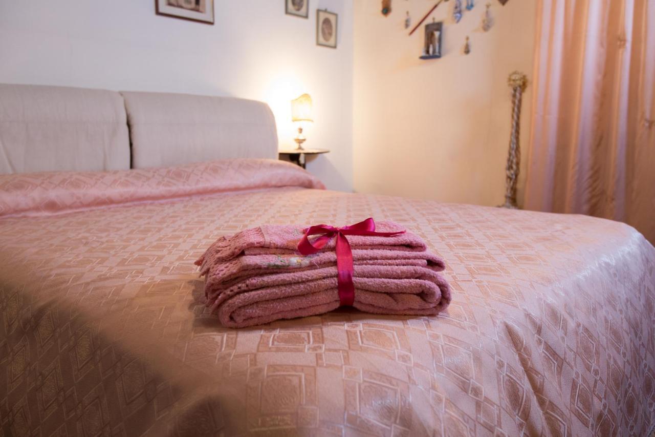 La Via Dei Presepi Bed & Breakfast Napoli Dış mekan fotoğraf