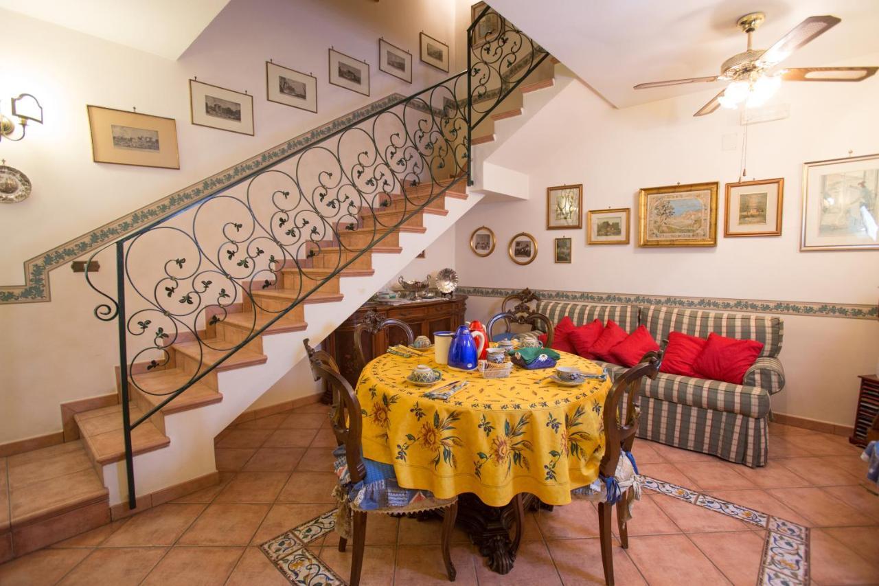La Via Dei Presepi Bed & Breakfast Napoli Dış mekan fotoğraf