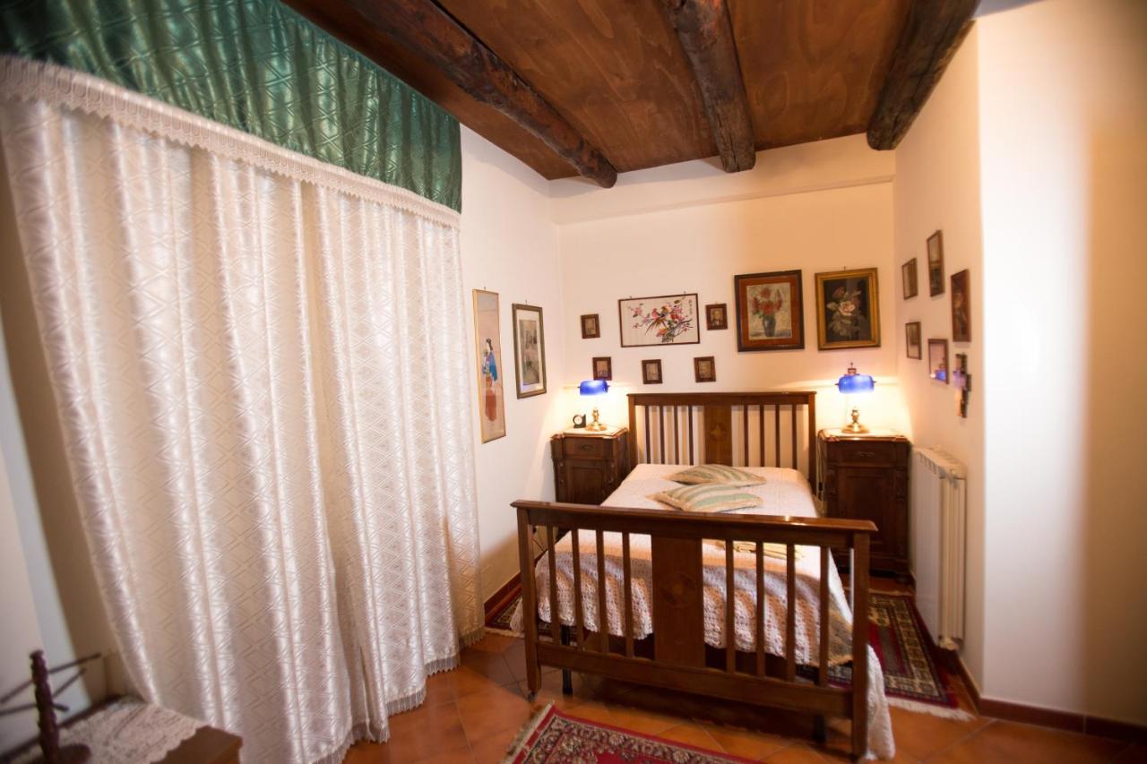 La Via Dei Presepi Bed & Breakfast Napoli Dış mekan fotoğraf